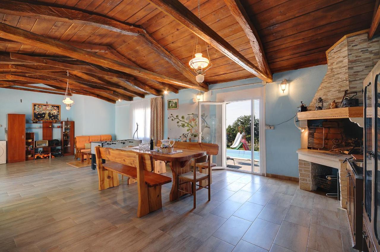 Apartments Faris Kanfanar Zewnętrze zdjęcie